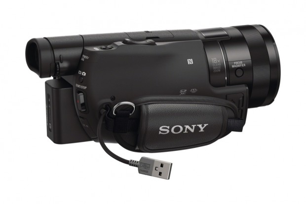 Sony FDR-AX100E (Bild: Sony)